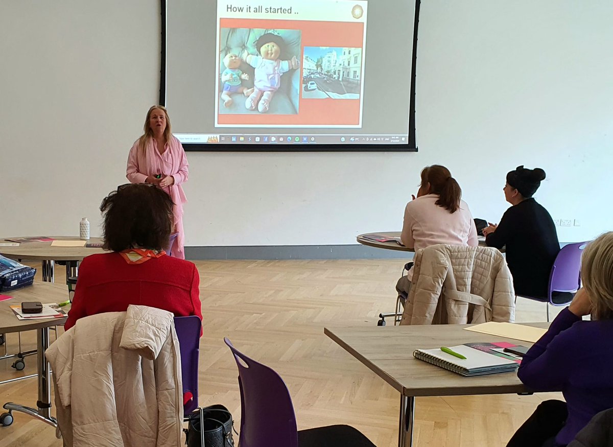 HoctorMargaret's tweet photo. Lovely morning at @DCU speaking all things #Entrepreneurship on behalf of the @Entre_Academy .Fabulous group of people all wanting to change things up! Why not . https://t.co/okKd6JDWte
