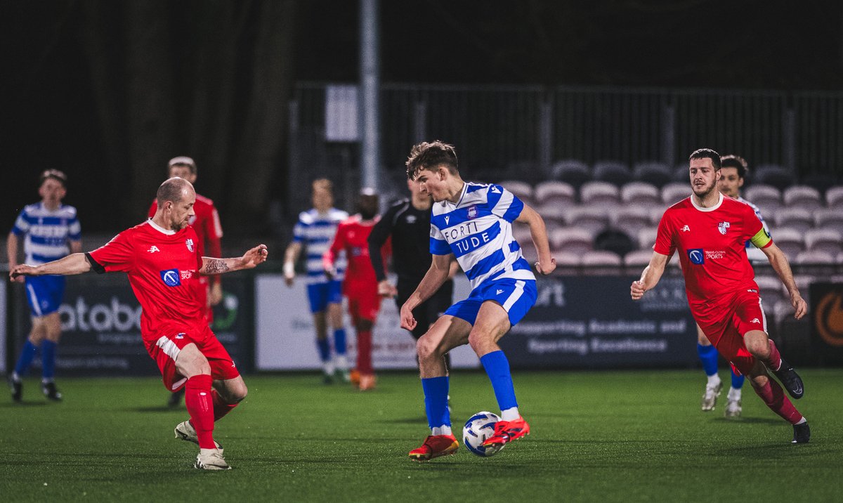 📸 | Oxford City Dev 6-1 Headington Amateurs in the <a href="/HellenicLeague/">Hellenic League</a> this evening. 7 goals and a couple of red cards all for good measure.