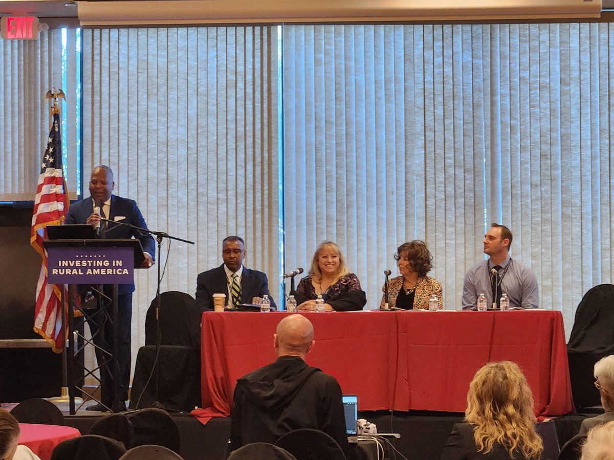 RURALgov's tweet photo. Investing in Rural America Panel and Roundtable Discussion led by Stephen K. Benjamin, Senior Advisor to the President and Director of the White House Office of Public Engagement at the RPN NM Partner Forum! https://t.co/OXlakAUWVo https://t.co/wY4NKVeR9S