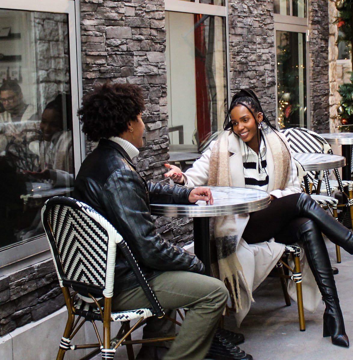 Discover what’s happening on 124 Street &amp; Area this week or throughout the month of March! Visit our events page 124street.ca/events/ for a calendar packed with exciting experiences and events— from wine dinners, tastings, markets, and more! 

#shop124street