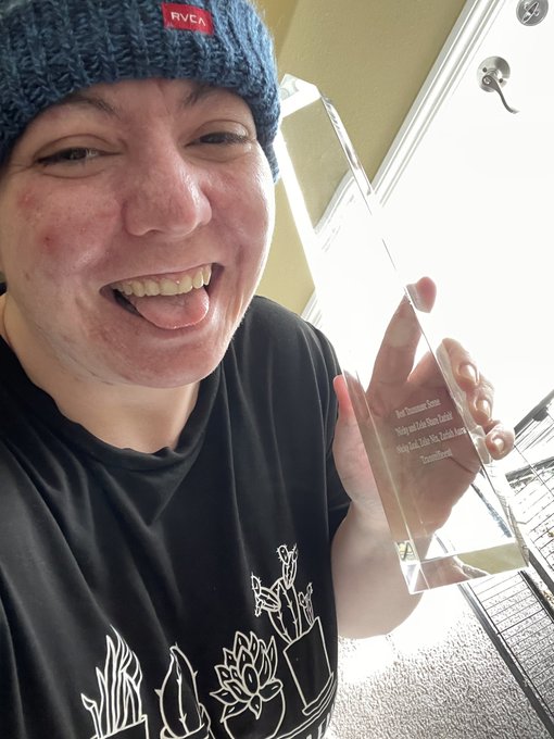 I didn&rsquo;t get a trophy for this so I just took a pic with @TdaddyZe&rsquo;s lmao! Just wanna say how fucking