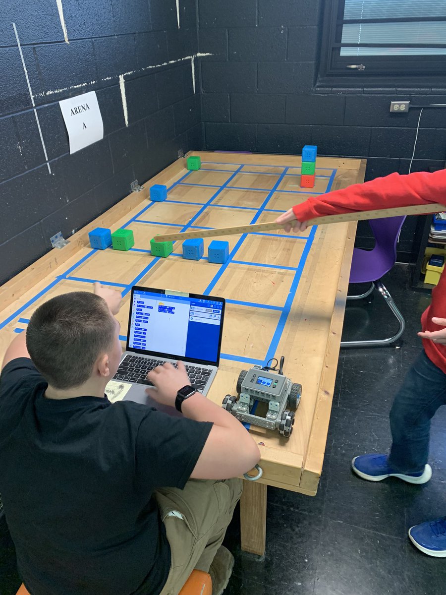 6th graders putting their coding skills to the test.  Maneuvering around the mazes to takes precise measurements and patients.  We are off to a great start.