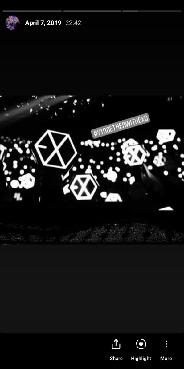 candyaual's tweet photo. nah ini baru benerr, flashback #7yearswithexo #7togetherwithexo https://t.co/jYTV6GS7sd