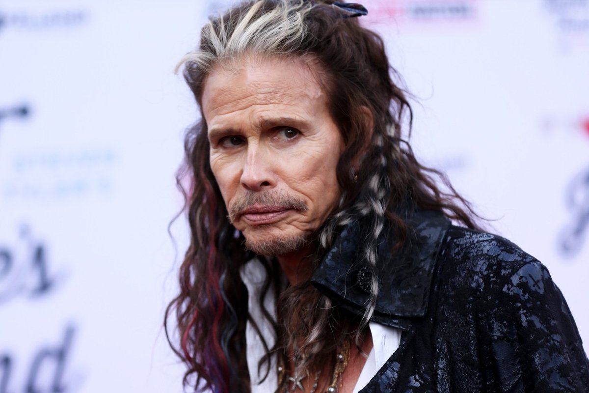 A California lawsuit alleging Steven Tyler sexually abused a 16-year-old girl in the 1970s is moving ahead in a slightly reduced form after a successful challenge from the Aerosmith singer. 🔗 rollingstone.com/music/music-ne…