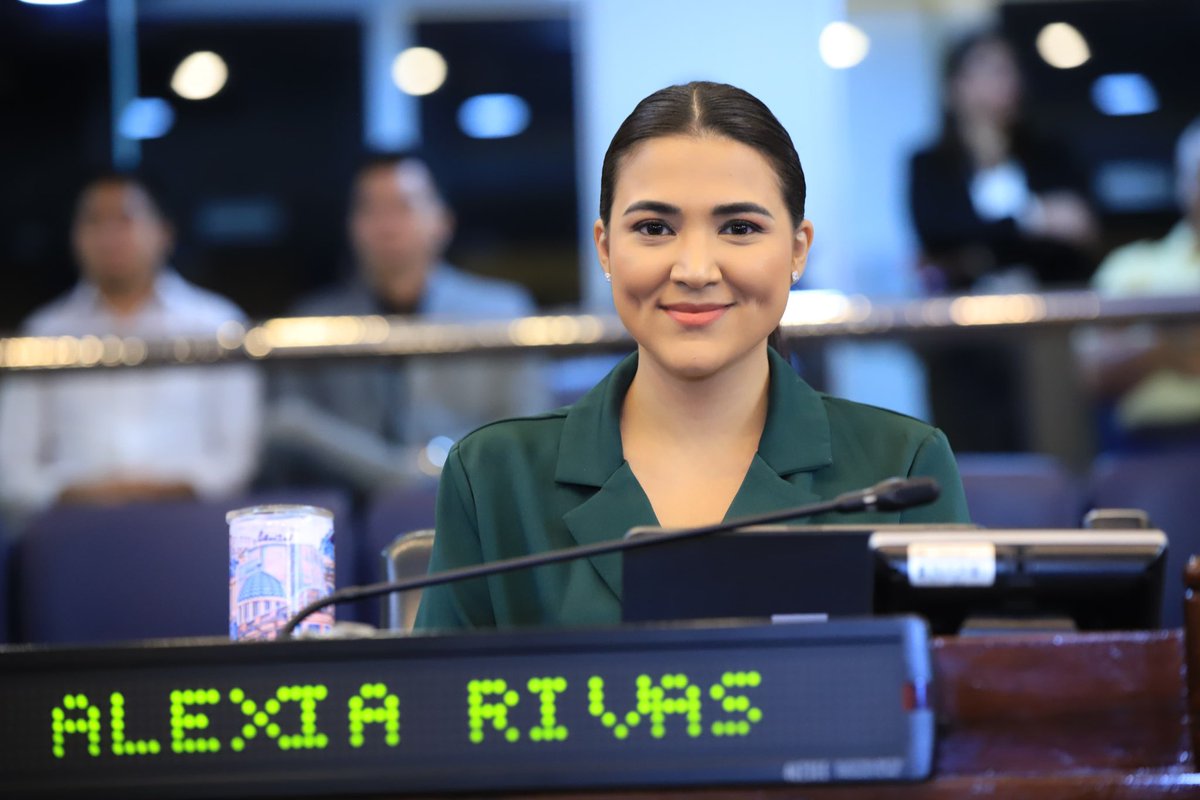 Alexia Rivas🇸🇻 tweet media
