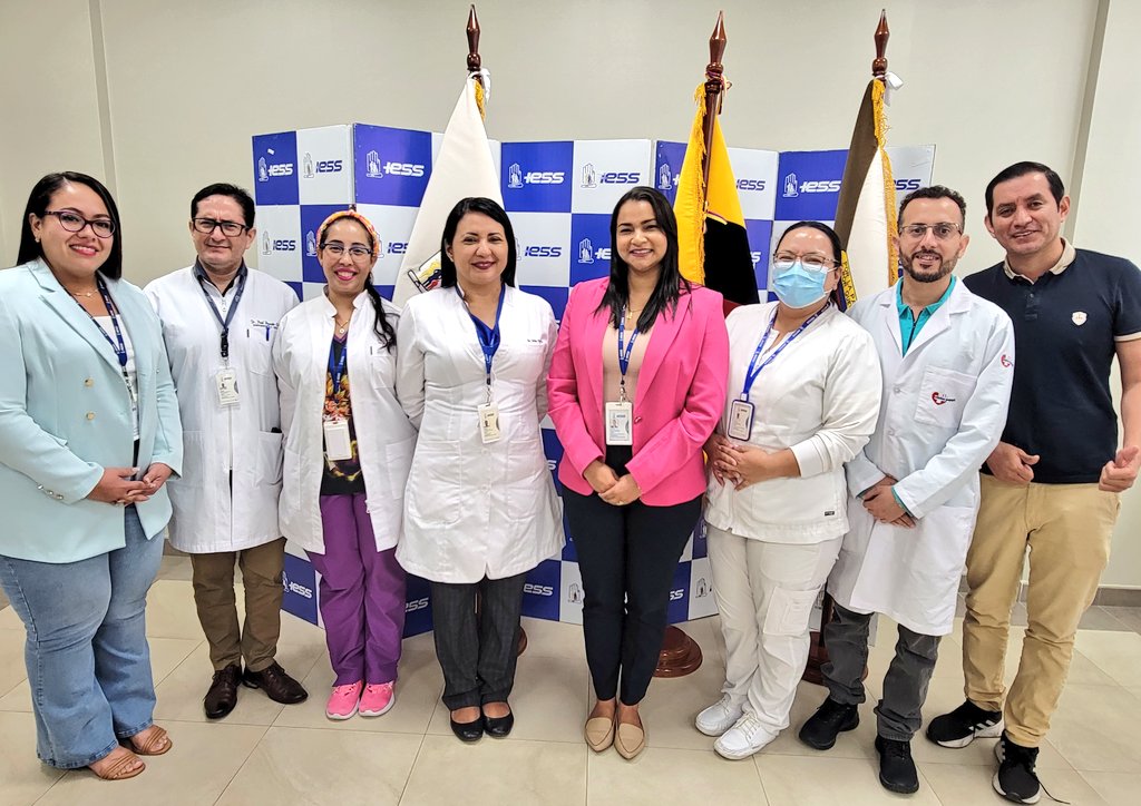 LosRiosIESS's tweet photo. Hoy se posesionó a la nueva Directora Médico 👩‍⚕️ del Hospital General Quevedo, se trata de la Dra. Carolina Pacheco Vila @Carolpachecov quien anteriormente se desempeñaba como Epidemióloga de la unidad médica. https://t.co/T9wmkpLl4i