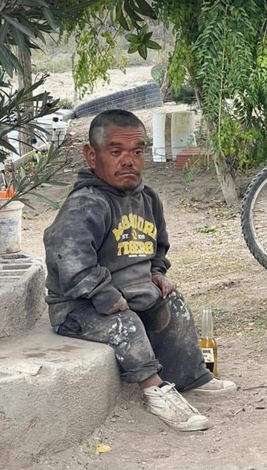 BORRACHOS EN PANDEMIA tweet media