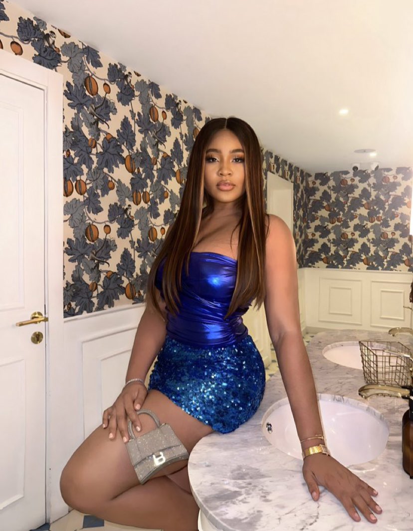 OnuMaryann2's tweet photo. Happy birthday Erica Nlewedim, keep shining bright non stop. 

MASH TATIN IS HERE 
STAR GIRL’S BIG 30 
ELITE LEAGUE 
#HappyBirthdayErica https://t.co/dv1jxeMnNj