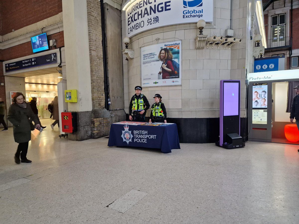 BTP London Victoria (@btpvictoria) on Twitter photo This evening we enjoyed liaising & speaking with many today during our community engagement stand. We covered many areas of concerns such as sexual harassment, pick pocketing and hate crime.
Download our <a href="/BTP/">British Transport Police</a> #RailwayGuardians app for more information: onelink.to/rgsoc This evening we enjoyed liaising & speaking with many today during our community engagement stand. We covered many areas of concerns such as sexual harassment, pick pocketing and hate crime.
Download our <a href="/BTP/">British Transport Police</a> #RailwayGuardians app for more information: onelink.to/rgsoc