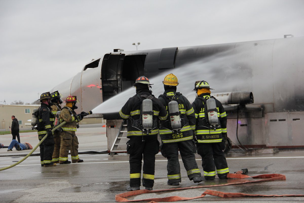 slda's tweet photo. Between our track record for safety, exceptional firefighters and NATA-Certified line technicians, it's clear KCPS makes our customers' safety a top priority. Learn more about how we take care of our customers at https://t.co/LwvTn28yQt. #BizAv #NBAA24 https://t.co/Pdw7SHw3sP