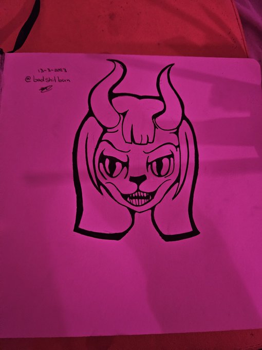 Late night drawing sessions with my mans hit different. Imma start sharing more of my art on here, give<a href="/tag/findom"class="tags"><span>#findom</span></a><a href="/tag/ebonygoddess"class="tags"><span>#ebonygoddess</span></a><a href="/tag/paypig"class="tags"><span>#paypig</span></a>