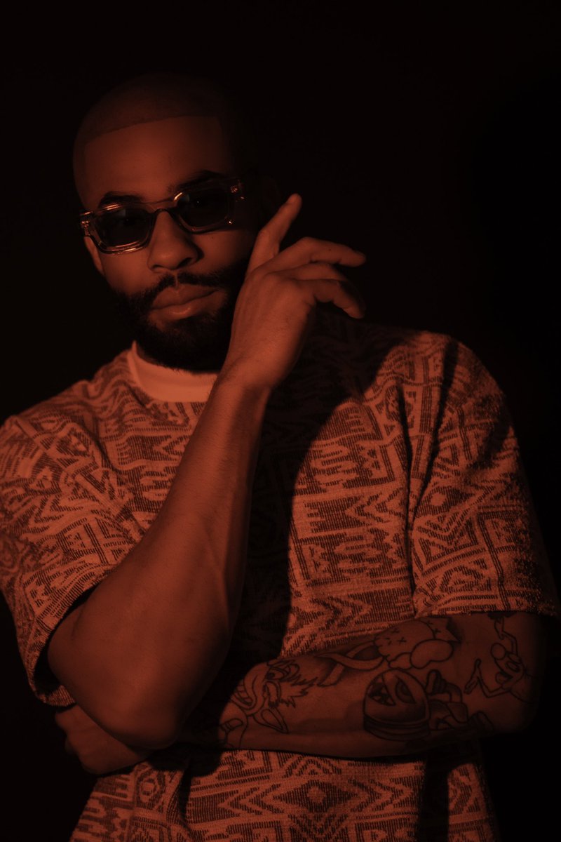 DjRatchet's tweet photo. Dj Ratchet https://t.co/5MXMvaQXz8
