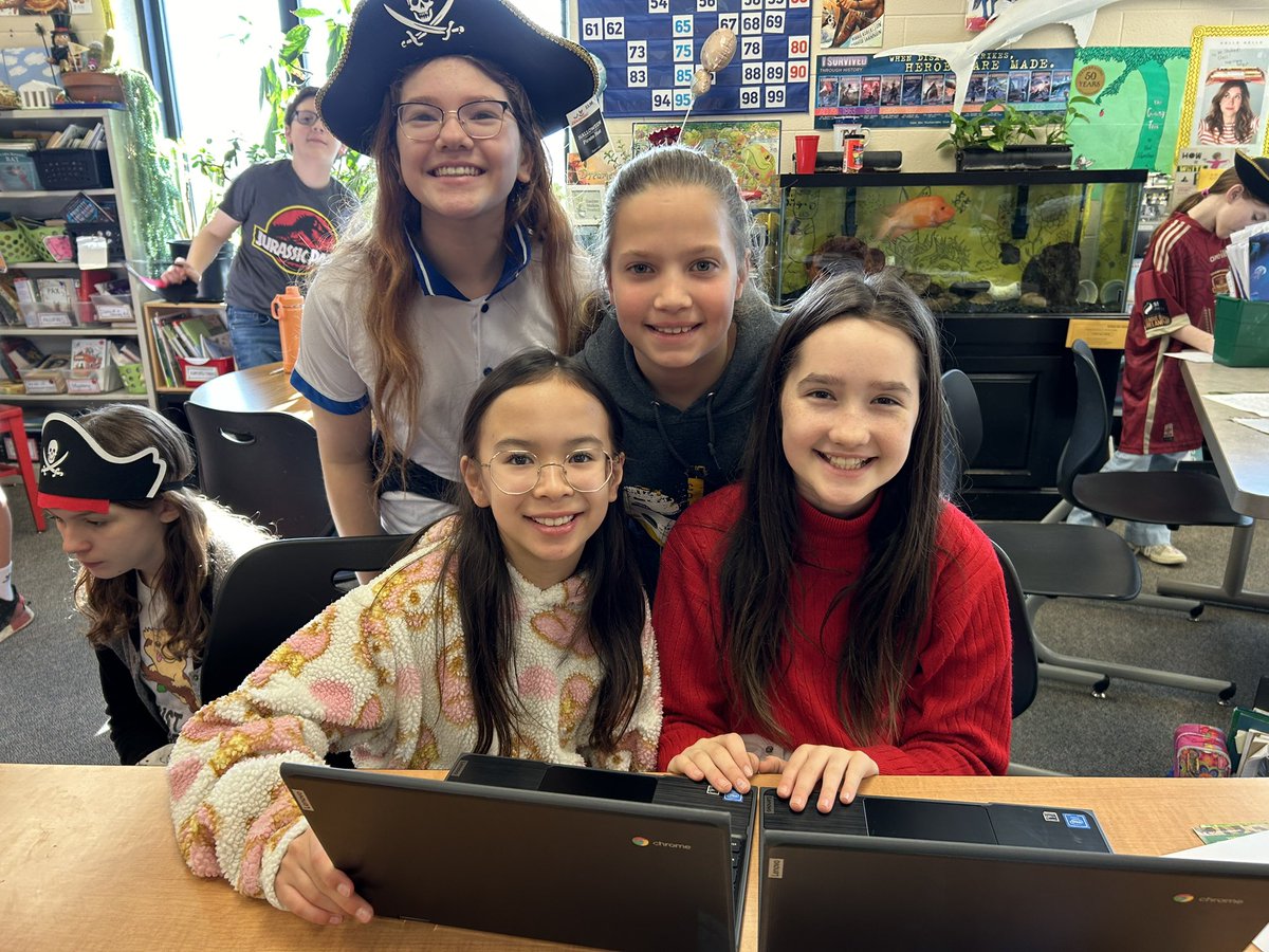 mr_sharksclass's tweet photo. All it took was finding a bag or pirate supplies to turn today’s main idea lesson into something memorable and slightly ridiculous. Instantly class became a treasure hunt! I love the spirit of adventure with this group! #5thgrade @oseDCSD #tlap https://t.co/poYtQb0dvE
