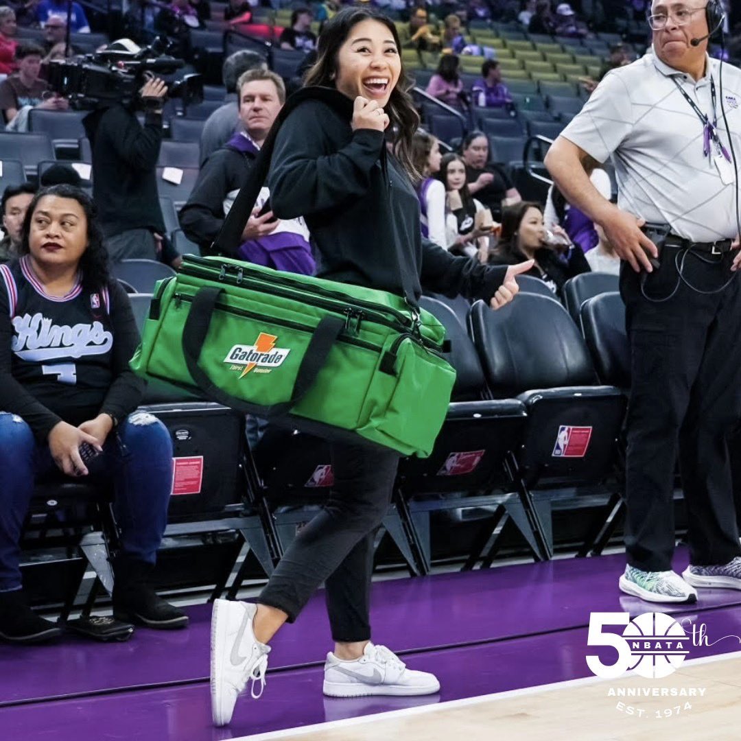 CATA_D8's tweet photo. Crystal Lee is breaking barriers and showing woman you can be a mother and have a career in sports 

#nbata #nba #athletictraining #history #greATness #womenshistorymonth #womeninsports #nationalathletictrainingmonth #NATM2024 https://t.co/QbEIQtIo0k