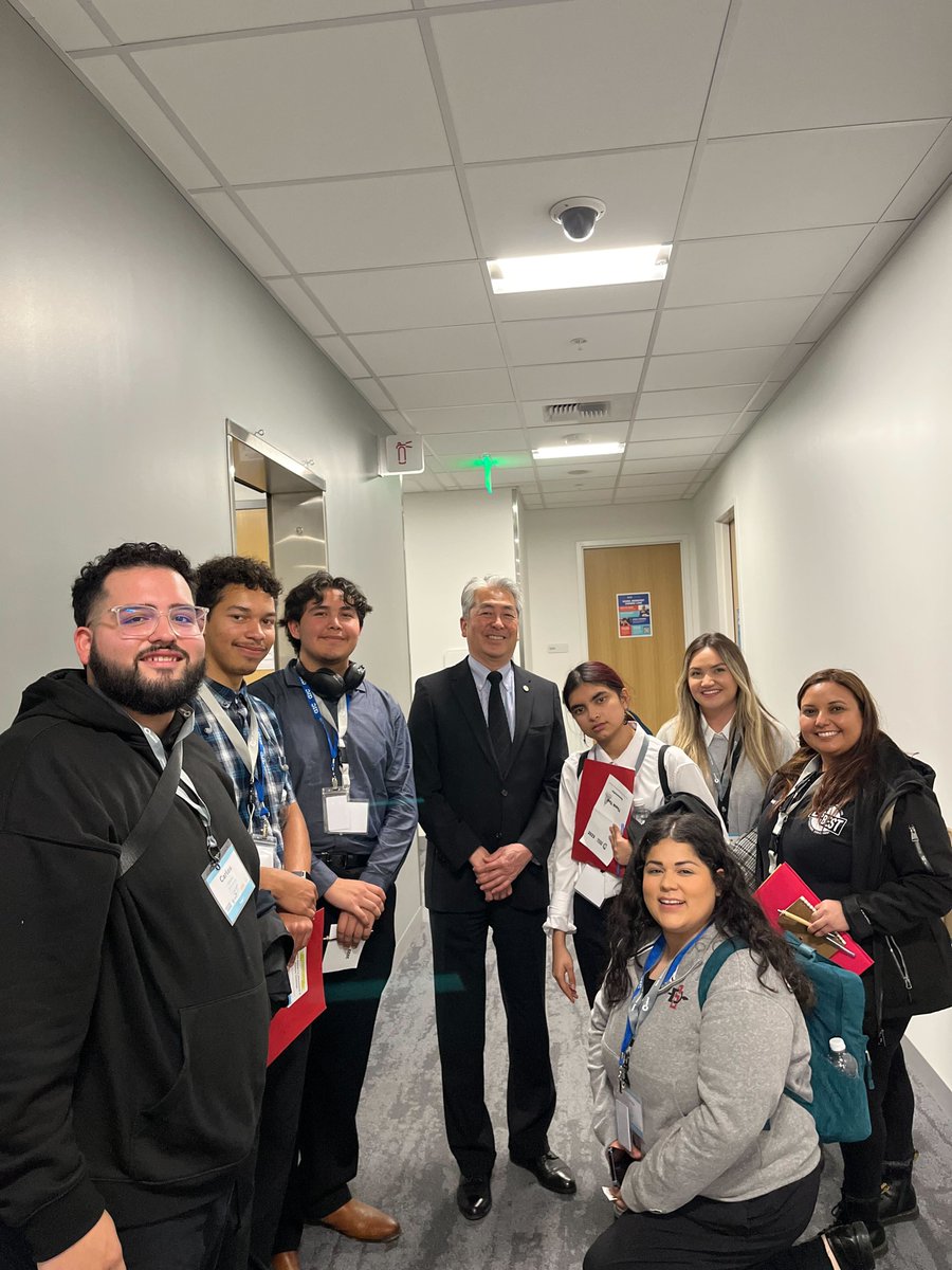 LAsBEST's tweet photo. A big thank you to @AsmMuratsuchi & Chief of Staff Bryan Singh for meeting with us today and for being a champion #expandedlearning #ELOP funding. Your leadership impacts children in #LAsBESTAfterschool & across CA! #CaAfterschoolWorks https://t.co/RDSJRoHmg0