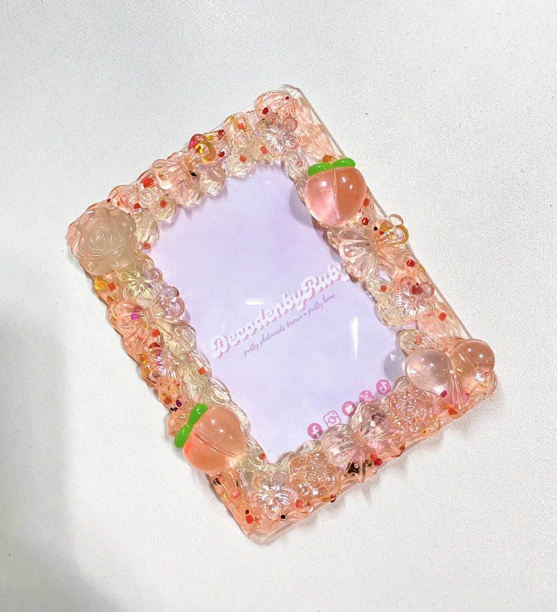 DecodenbyRuby's tweet photo. ☁️ #Decodenbyruby  ⋆·˚ ༘ * 
 wts lfb ph 

 ➥ ₱ 80 payo [+ pf &amp; sf ] 
 ➥ onhand 
 ➥ Mod - Sco
 ➥ Mop - gcash or bank transfer 

    ✿—reply mine+name/dm 
 
t.Resin Decoden toploader https://t.co/mRAO95QrLW