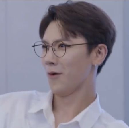 Koreaboo tweet media