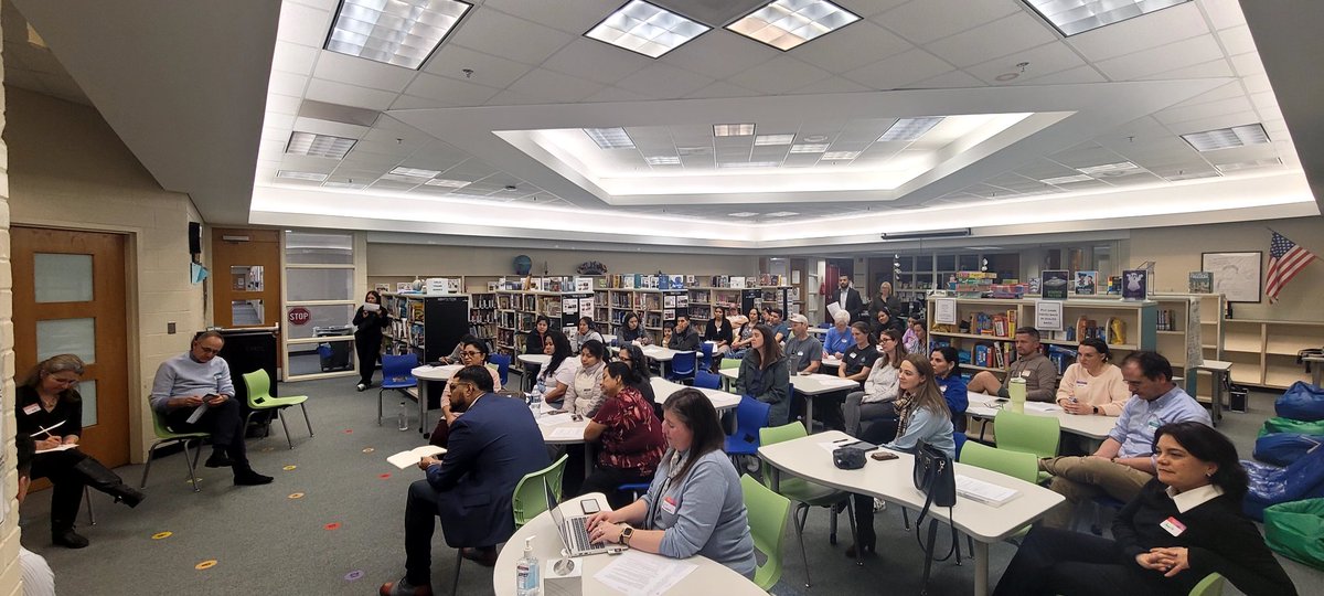 Bilingual Barcroft tweet media