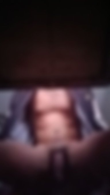 Red Chocolate is live now! https://t.co/cgCt2uRcoe https://t.co/zUUYm8k0uw