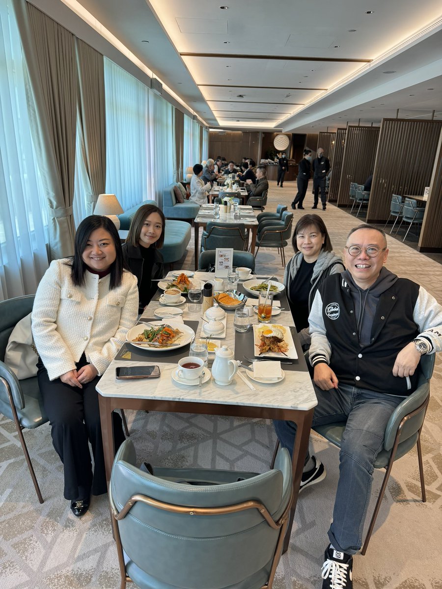 Such an enjoyable lunch to catch up and I’m surprised to realise that it has been 23 years since I worked at the HKTB!! Time really flies !#globalmarketing #cityuniversityofhongkong #collegeofbusiness #hktb #tourismpromotion #hellohongkong