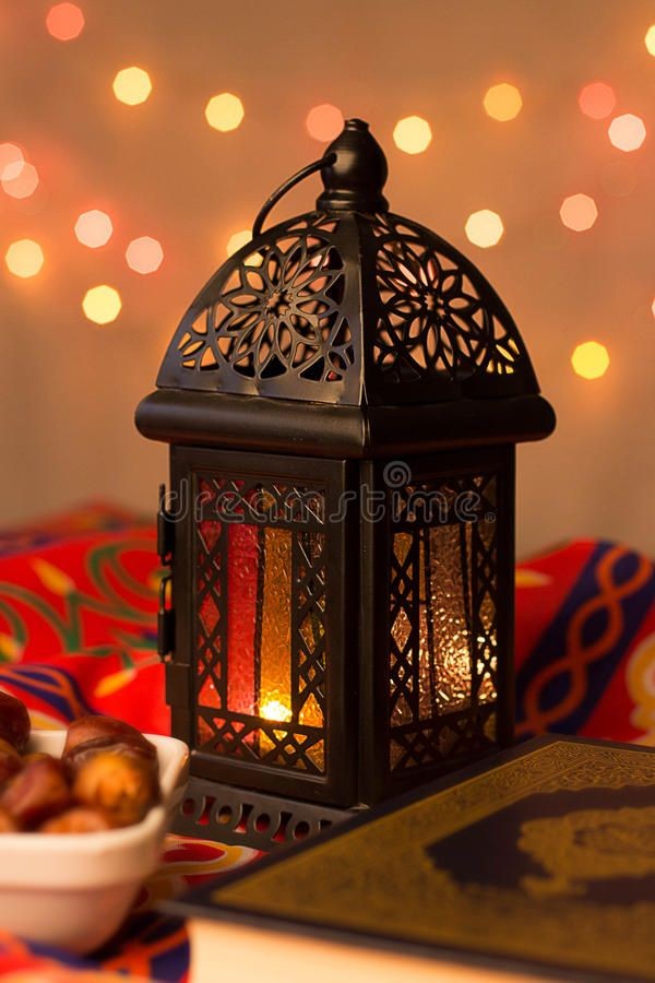 Anaskhan1_ak's tweet photo. Peace be upon you
 Happy #second_day of Ramadan to all my friends 🌙

 #RamadanKareem https://t.co/ZB9uOWK0Ly