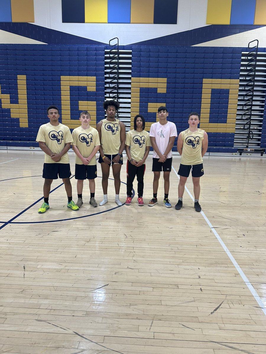 Robert Heller (@ringgoldfball) on Twitter photo Workout warriors of the day. <a href="/BraydenDavis777/">Brayden Davis</a> <a href="/pusateri3310/">Kody Pusateri</a> @keyshawng0 <a href="/unkownkeem2/">Hykeem Ford</a> <a href="/Dominic_Fonzi/">Dom</a> <a href="/NickStasko11/">Nicholas Stasko✝️</a> <a href="/RinggoldRams/">Ringgold Athletics</a> #wecoming Workout warriors of the day. <a href="/BraydenDavis777/">Brayden Davis</a> <a href="/pusateri3310/">Kody Pusateri</a> @keyshawng0 <a href="/unkownkeem2/">Hykeem Ford</a> <a href="/Dominic_Fonzi/">Dom</a> <a href="/NickStasko11/">Nicholas Stasko✝️</a> <a href="/RinggoldRams/">Ringgold Athletics</a> #wecoming