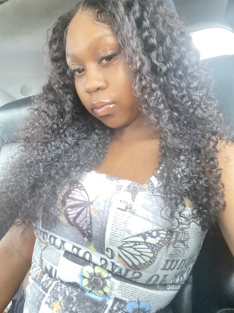 itzz_mureee's tweet photo. idkkk new wig make me feel like a new bx https://t.co/tSMAA84qNz