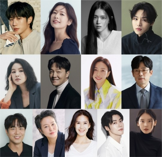 #JungHaeIn and #JungSoMin's tvN drama #MomsFriendsSon by #HometownChaChaCha director Yoo Je Won has revealed its lineup:

#KimJiEun #YoonJiOn #ParkJiYoung #JoHanCheol #JangYoungNam #LeeSeungJun #KimGeumSoon #HanYeJu #JeonSeokHo #LeeSeungHyeop #ShimSoYoung

Broadcast in 2024.