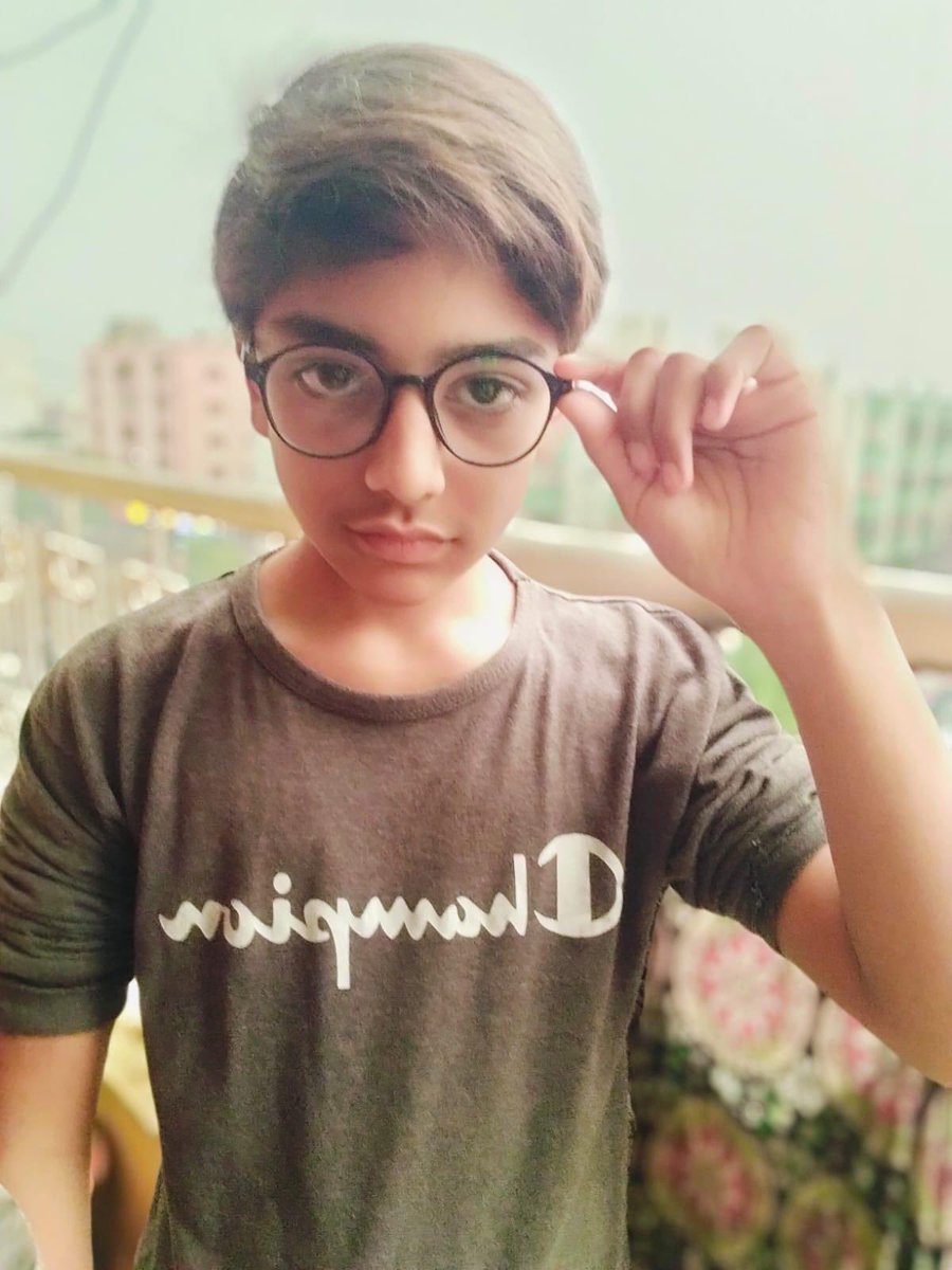 halaatupdate's tweet photo. mere bachay naam ayaan anabiya missing hogaye ha,block H north nazimabad main 12 bajay burger laynay bahir gaye thay ab tak wapis nahi aye.. beti nay pink color k kapray pehnay hai aur betay nay pista green shalwar kameez pehni ha. age 11-13sal hai. contact
 0347 3771378 https://t.co/URMmbvj56Y