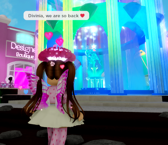 RoyaleHistory's tweet photo. Divinia, sweet Divinia ❤
-- at Old Royale High Lobbys https://t.co/DmkedJcaMJ