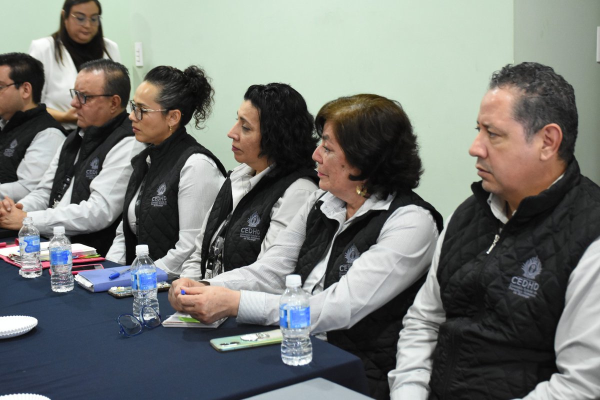 CedhDurango's tweet photo. Más Alianzas Estratégicas por #DDHH, #INEVAP y #CEDHD formalizan Acuerdo.
El @inevap_dgo por segunda ocasión evalúa a la #CEDHD, cumpliéndose la obligación constitucional y legal de cumplir la norma, hacer uso eficiente de los recursos públicos y dar resultados a la sociedad https://t.co/FiOxXnGZY6