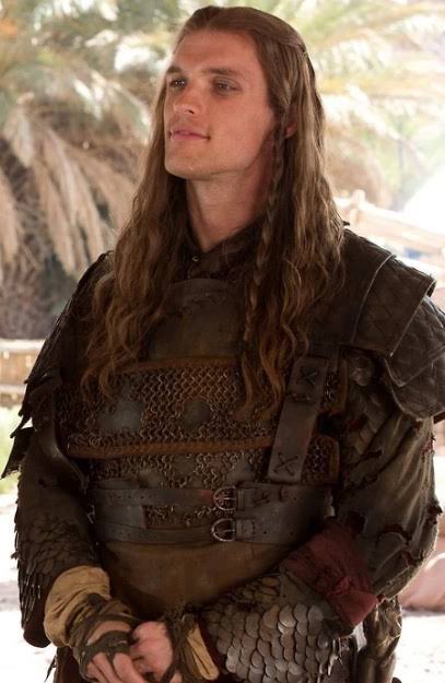 Roberto_E's tweet photo. @JavierWoT Daario Naharis 🧐 https://t.co/yN0VGiRxiO
