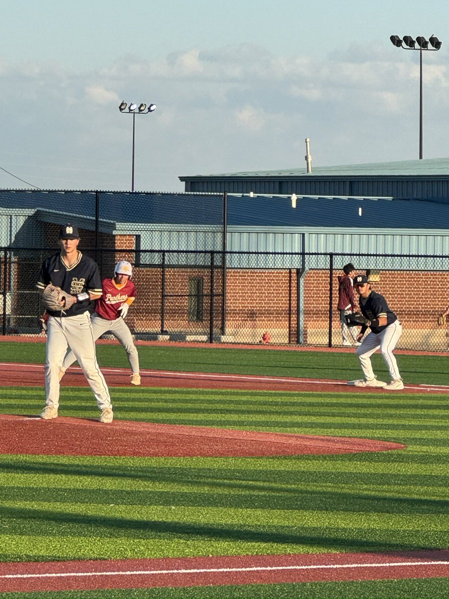 The Cats pick up a series sweep over PCN tonight 12-4.