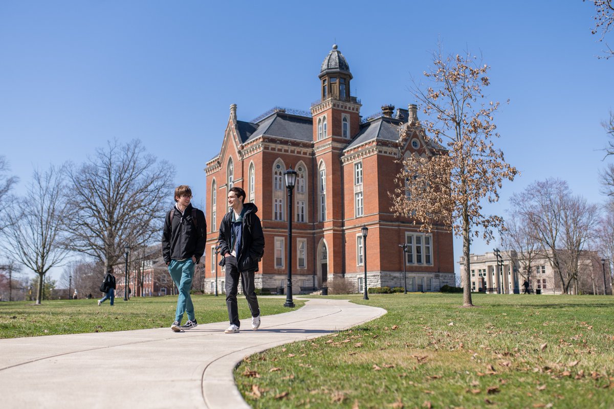 DePauwU's tweet photo. Remember that time we said spring was just around the corner and then got hit with more snow? Well, now spring is *actually* around the corner! 🌷🌞
#DePauw #SpringTakeTwo https://t.co/iBt3KTkEaF