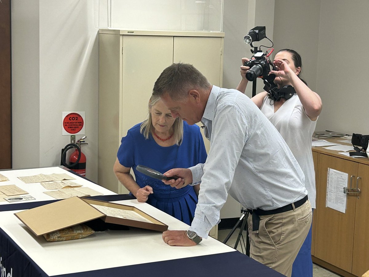 Delighted to welcome @Flinders University Vice Chancellor Professor @colinstirling and the Media team to the Library today, for a ‘behind the scenes’ shoot of some of the unique items in the collection. Thanks to @GillianMaryAdel too. Can’t wait to see the results 😀
