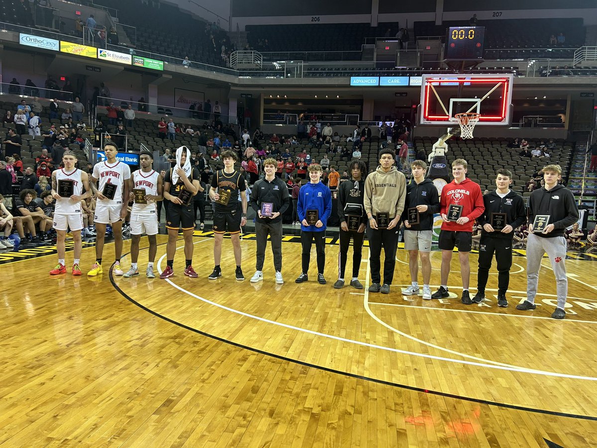 Boys 9th Region All-Tournament team:

Carson Blackburn
Anthony Coppola
Hudson Blank
Nathan Vinson
EJ Walker
Anthony Blaackar
Cash Harney
Brady Hussey
Andy Johnson 
Shaun Pouncy
DJ Jackson
James Turner
MVP- Jabari Covington