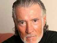 mepusebruto's tweet image. Daniel Daniel esperando que Zacarías cante "Te quiero a tí"
#kedificilsoberano #PremiosSoberanos2024