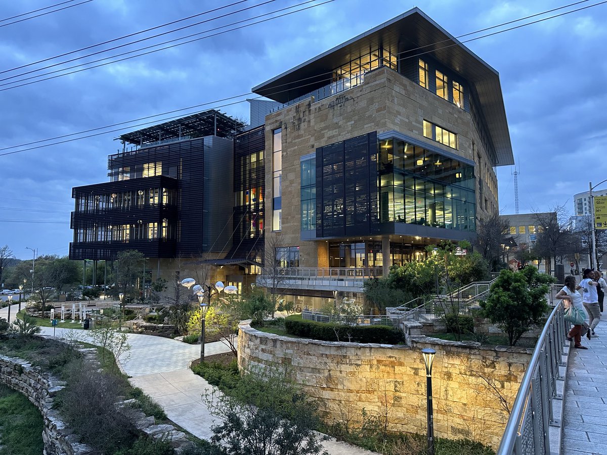 Some people come to ⁦<a href="/sxsw/">SXSW</a>⁩ for the music, some for the lectures, some for the tacos, some for the films. I love all those things, but the best thing in Austin is ⁦<a href="/AustinPublicLib/">Austin Public Library</a>⁩ Every city should have something like this.