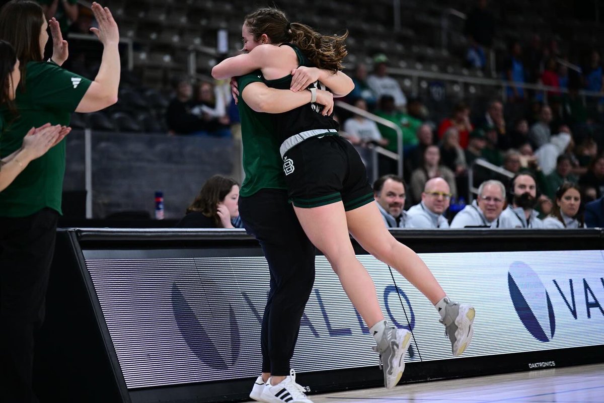 Megan Vogel tweet media