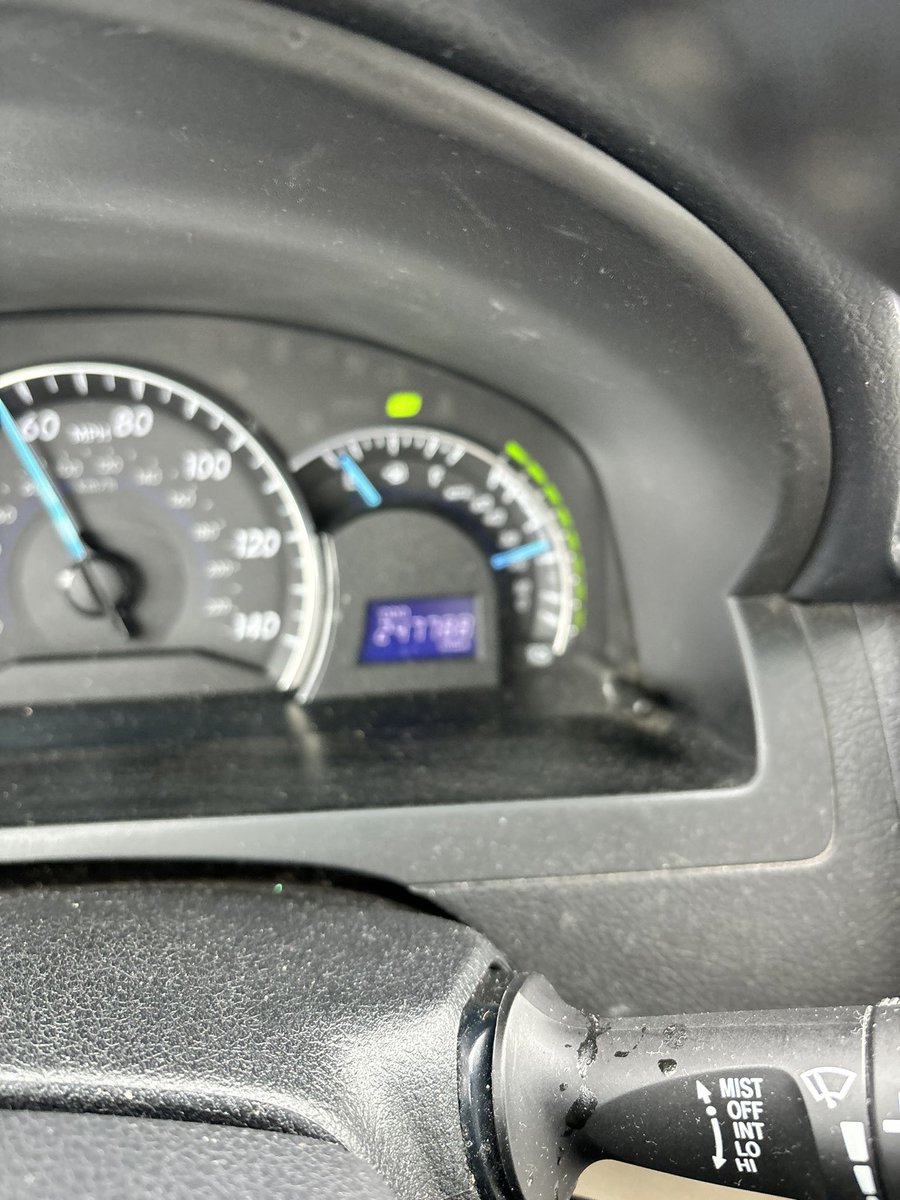 tgteres's tweet photo. @ScenesFilms No gas https://t.co/ebTcUha58D