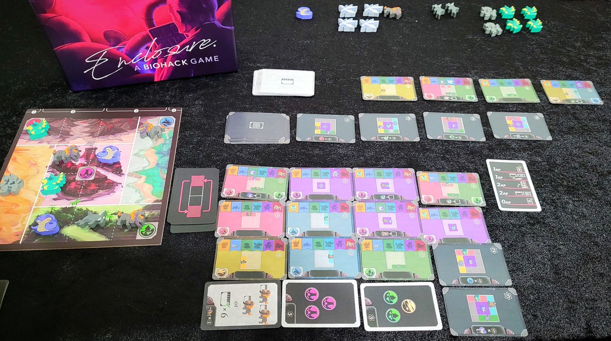 CaitlinErnest's tweet image. Yofiandhy D Indrayana (@lordofmonkey)&apos;s &apos;Enclosure&apos; (in the #Biohack universe) is great! The restrictions on how you can utilise your turn make things so interesting. Strategically choosing the order to use move cards to set up future scoring opportunities is so fun!
@Uchibacoya