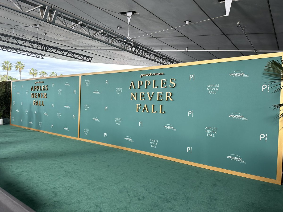 48 hours after the Oscars and we’re on to the next — tonight at the premiere of #ApplesNeverFall