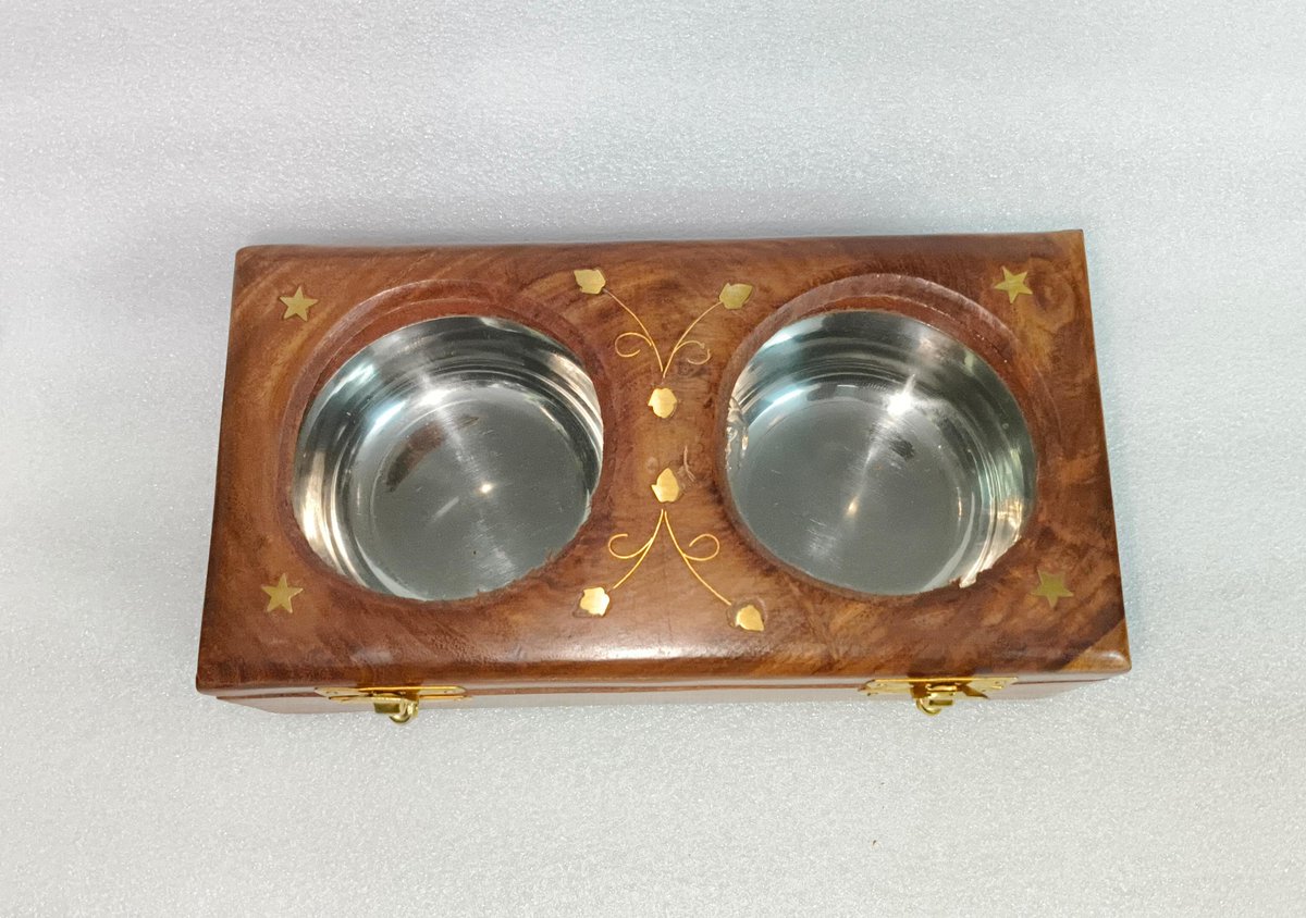 Ebipl23's tweet image. "🌟 Elevate your snacking game with our exquisite two-partition wooden dry fruit box! 🌰✨ Crafted from high-quality wood, this stylish box is perfect for keeping your favorite dry fruits organized and fresh.  🎁 #WoodenDryFruitBox #SnackInStyle #GiftIdeas"