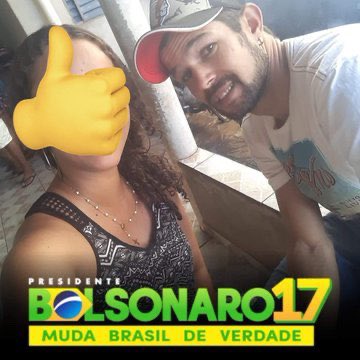 GugaNoblat's tweet photo. O cara agrediu uma menininha de 4 anos numa escola municipal de Campo Grande (MS) só pq ela abraçou o seu filho. Claro, ela é negra. Claro, ele é bolsonarista raiz. Se chama Kelvin de Miranda, 32 anos, e defende ideias da extrema-direita nas redes. 

A diretora da escola registrou Boletim de Ocorrência numa delegacia de proteção à crianças. O bolsonarista empurra a menina e grita com ela. Esse tipo de radical covarde é um dos poucos legados do movimento politico liderado pelo Jair Bolsonaro.