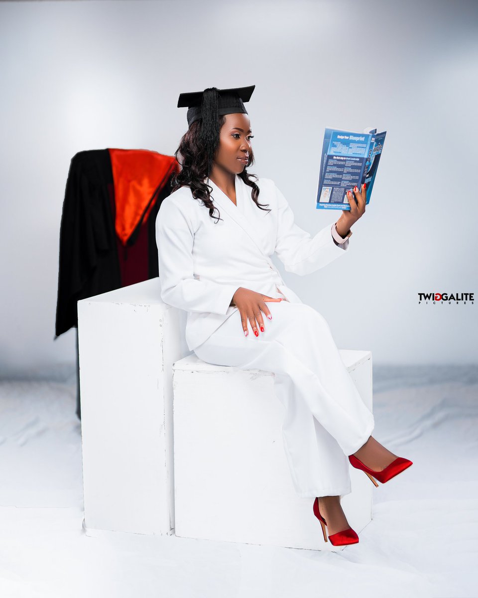 Female Odogwu tweet media