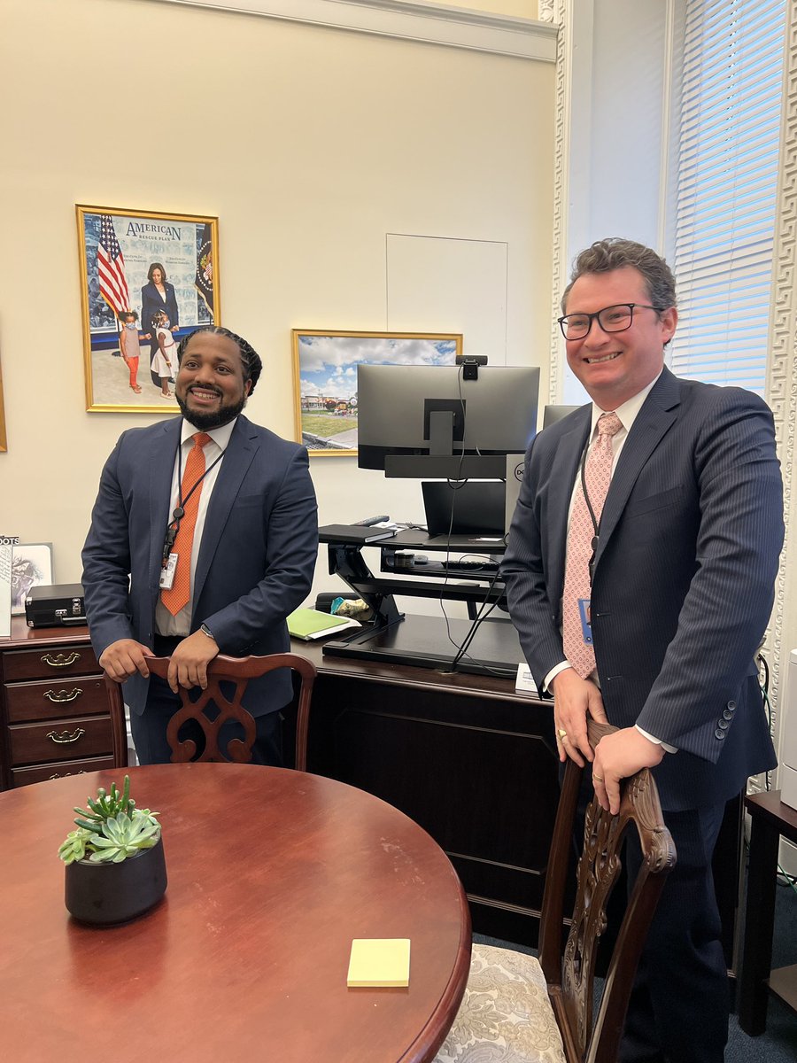 Po Murray🟧 tweet media