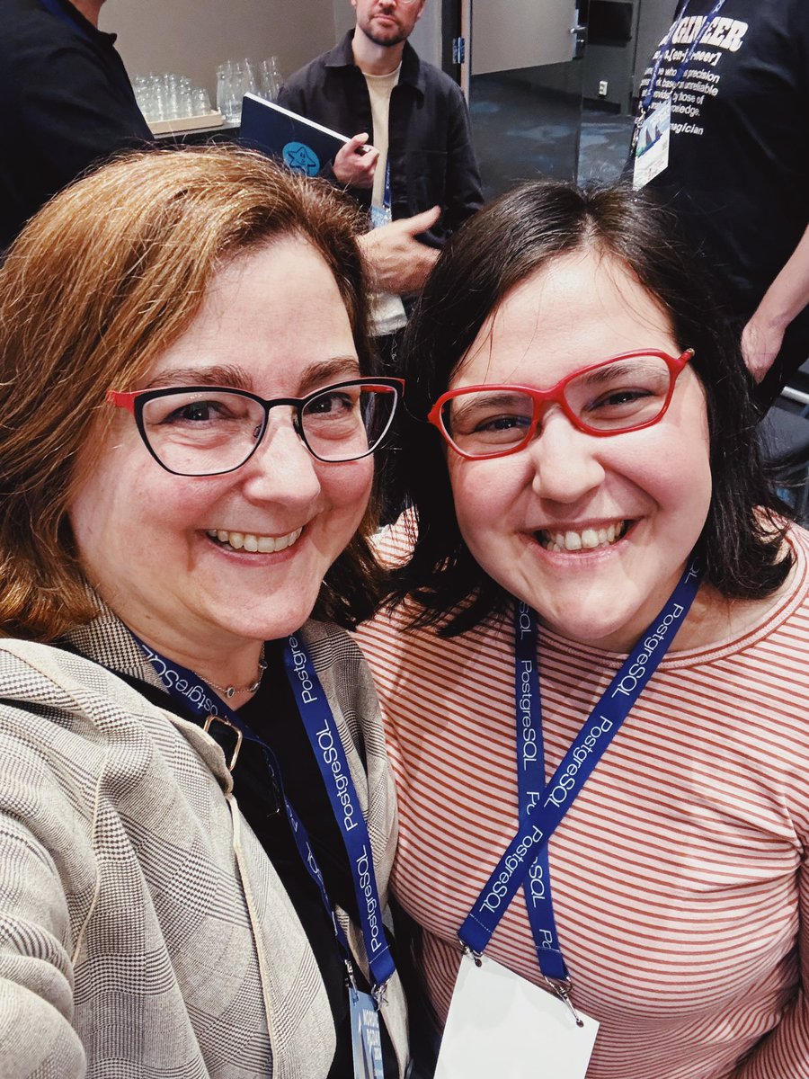 clairegiordano's tweet image. Got to spend some time with @apatheticmagpie at #NordicPGDay yesterday—and I have photographic receipts to prove it. #PostgresFriends