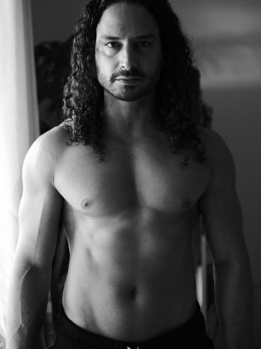 Some sexy shots 😌 https://t.co/rE4z9qIvhS<a href="/tag/bts"class="tags"><span>#bts</span></a>