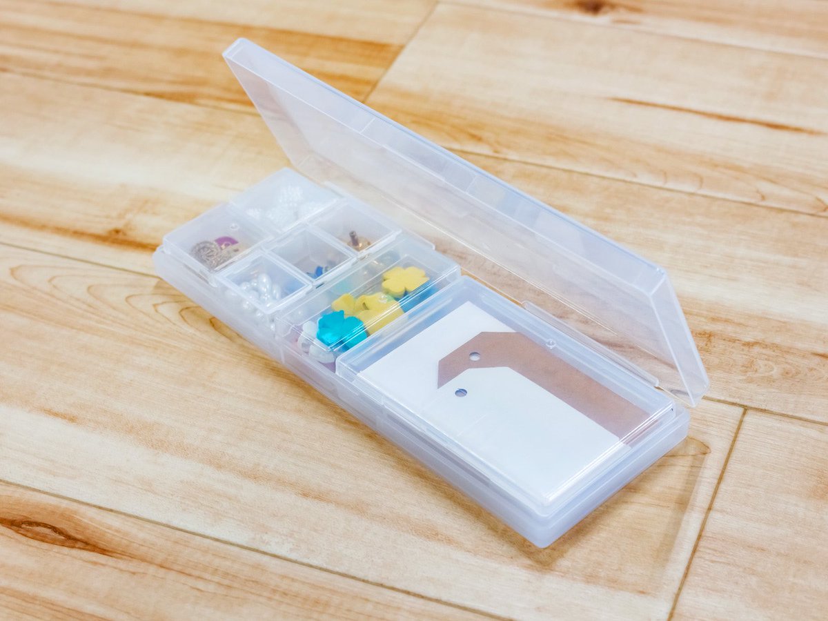 ✨新商品紹介✨

#並べてカスタム小物収納ケースアウターA
#並べてカスタム小物収納ケースインナーA
#並べてカスタム小物収納ケースインナーB

小物を自分好みにカスタマイズ収納！！！
インナーケースは全5種類👏

お求めは100円ショップ様まで✨
店舗により在庫状況は異なります。

#サナダ精工