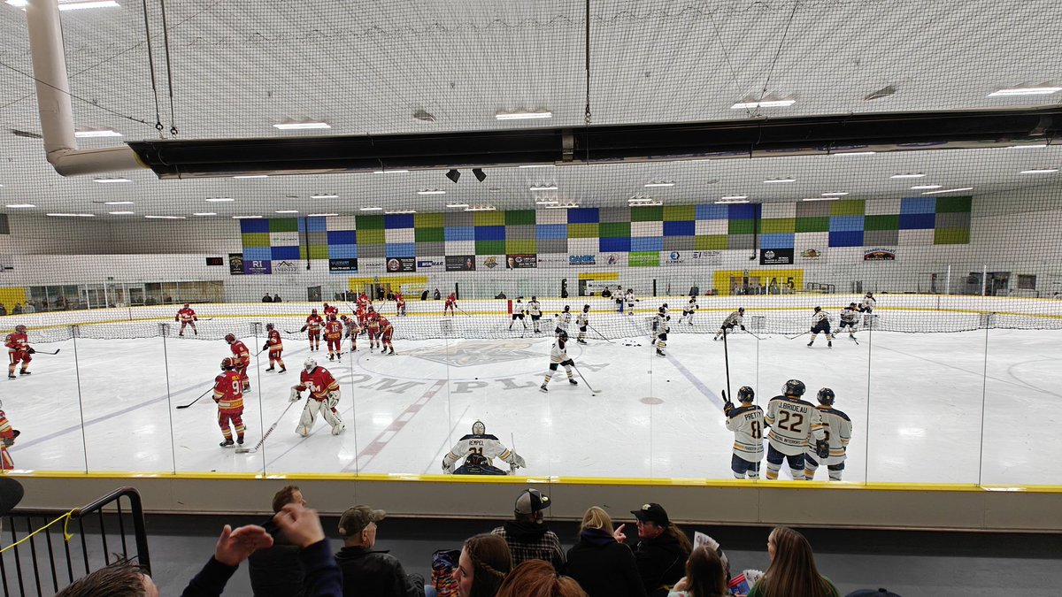 Game 4 is moments away at the Sardis Sports Complex! @ChilliwackJets vs @flamesjunior A combined 10 suspensions resulted from game 3, battling through adversity will be key to the beginning of a possible Jets comeback 📺: @FloHockey w/ Myself and Ryan Zaytsoff @ThePJHL